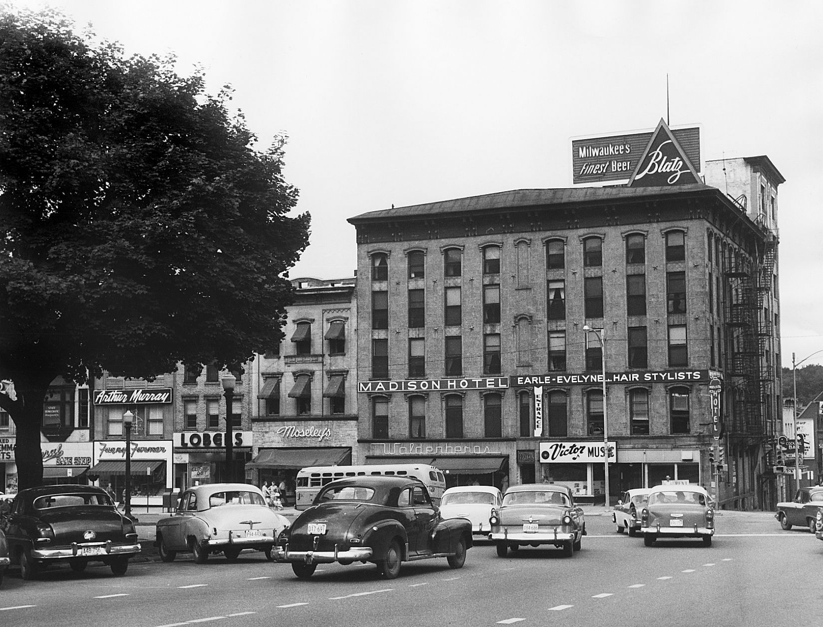 Madison Hotel, 1959